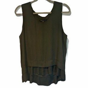 ✨3/$30 Como Black Sleeveless Blouse